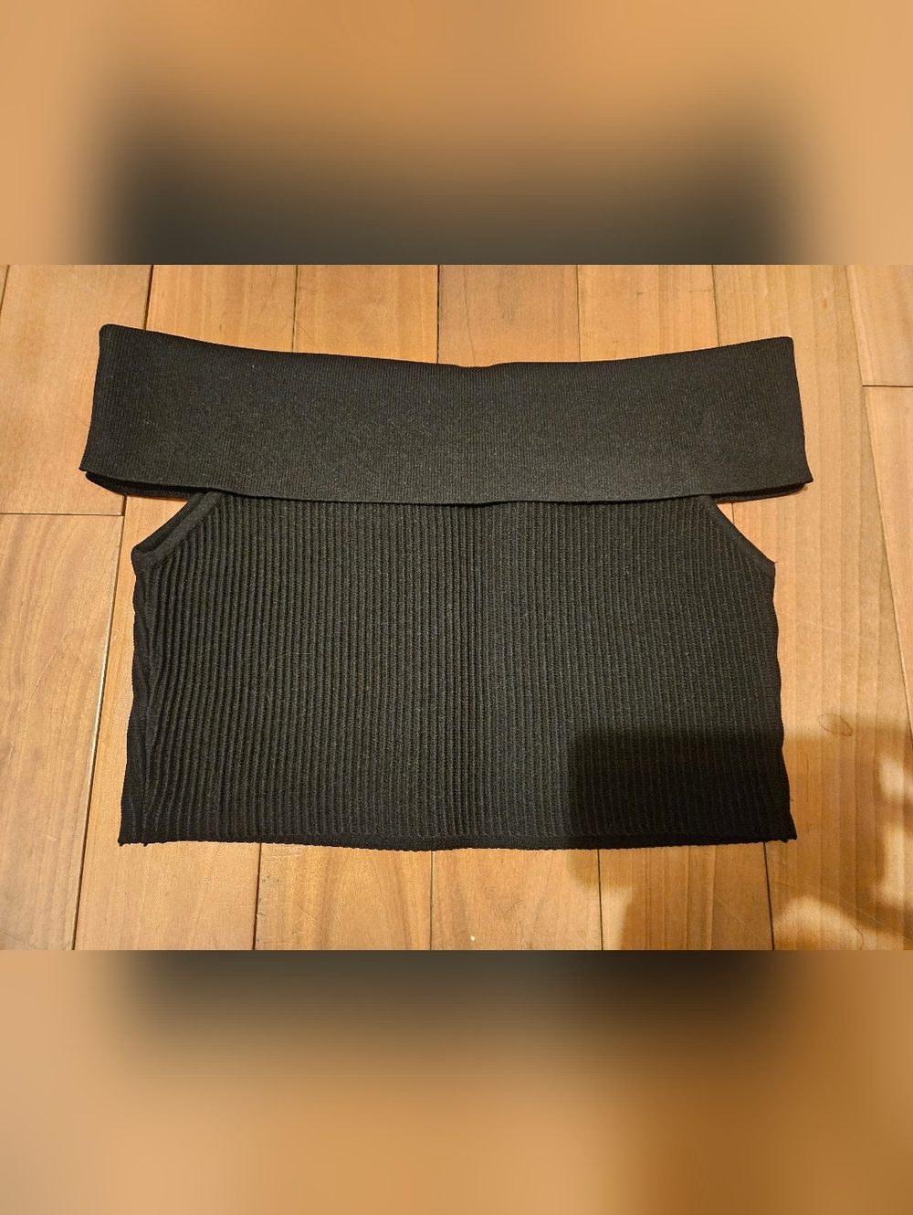Forever 21 Black Off-Shoulder Ribbed Crop Top
